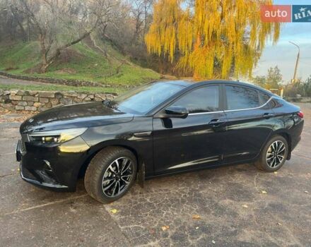 Чорний Джак J7, об'ємом двигуна 1.5 л та пробігом 38 тис. км за 12900 $, фото 1 на Automoto.ua