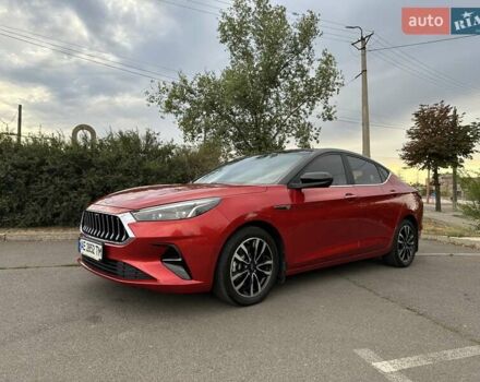 Червоний Джак J7, об'ємом двигуна 1.5 л та пробігом 21 тис. км за 13200 $, фото 1 на Automoto.ua