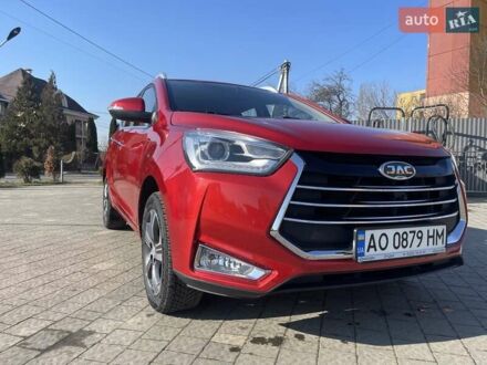 Джак JS2 2021 в Ужгороде на Automoto.ua Красный Джак JS2, объемом двигателя 1.5 л и пробегом 11 тыс. км за 10500 $, фото 1 на Automoto.ua