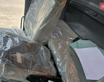 Джак N120 2025 в Днепре (Днепропетровске) на Automoto.ua Джак N120, объемом двигателя 4.46 л и пробегом 0 тыс. км за 95781 $, фото 23 на Automoto.ua