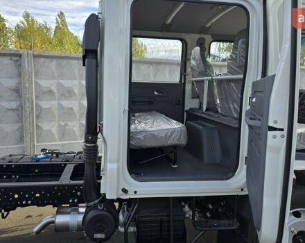 Джак N56, объемом двигателя 2.18 л и пробегом 0 тыс. км за 40826 $, фото 17 на Automoto.ua