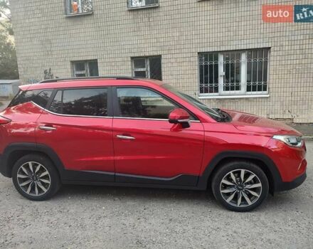 Красный Джак S4, объемом двигателя 1.5 л и пробегом 230 тыс. км за 9500 $, фото 1 на Automoto.ua