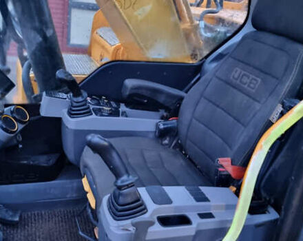 ЖЦБ 220, объемом двигателя 0 л и пробегом 7 тыс. км за 112116 $, фото 15 на Automoto.ua