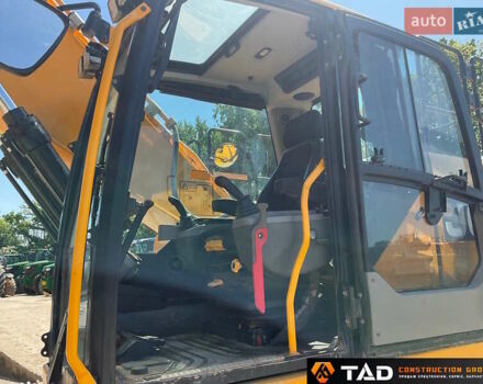 ЖЦБ 220, объемом двигателя 0 л и пробегом 0 тыс. км за 87600 $, фото 4 на Automoto.ua