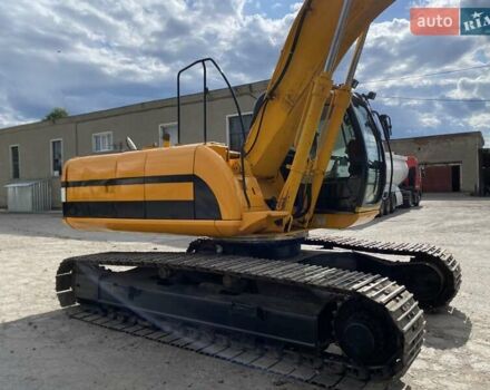 Жовтий ЖЦБ 220, об'ємом двигуна 0 л та пробігом 13 тис. км за 39500 $, фото 1 на Automoto.ua