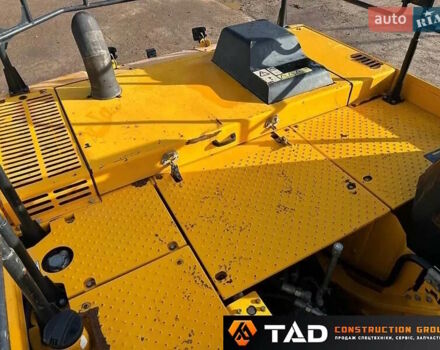 Желтый ЖЦБ 220, объемом двигателя 0 л и пробегом 0 тыс. км за 99490 $, фото 7 на Automoto.ua