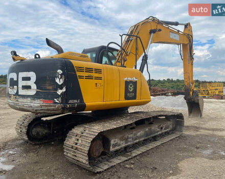 ЖЦБ 220LC Xtra, объемом двигателя 0 л и пробегом 11 тыс. км за 70000 $, фото 2 на Automoto.ua