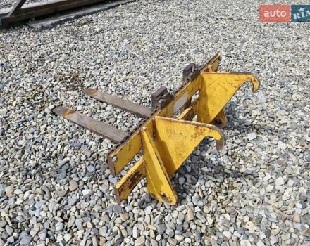 Жовтий ЖЦБ 2ЦКС, об'ємом двигуна 4 л та пробігом 250 тис. км за 51003 $, фото 25 на Automoto.ua