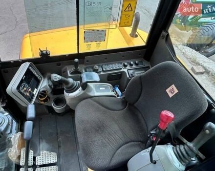 ЖЦБ 3302, объемом двигателя 2.3 л и пробегом 2 тыс. км за 45233 $, фото 9 на Automoto.ua