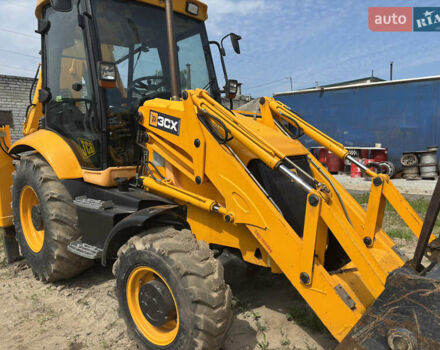 ЖЦБ 3ЦКС, объемом двигателя 0 л и пробегом 9 тыс. км за 48218 $, фото 7 на Automoto.ua