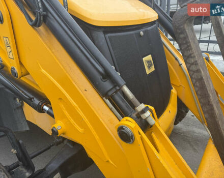 Желтый ЖЦБ 3ЦКС, объемом двигателя 4.4 л и пробегом 1 тыс. км за 68331 $, фото 18 на Automoto.ua