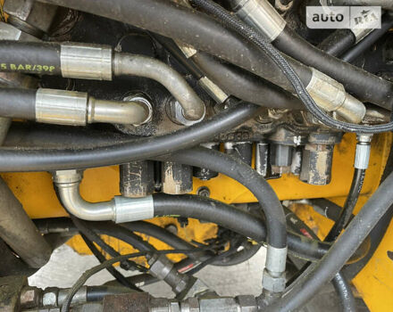 Желтый ЖЦБ 3ЦКС, объемом двигателя 4.4 л и пробегом 100 тыс. км за 36499 $, фото 16 на Automoto.ua