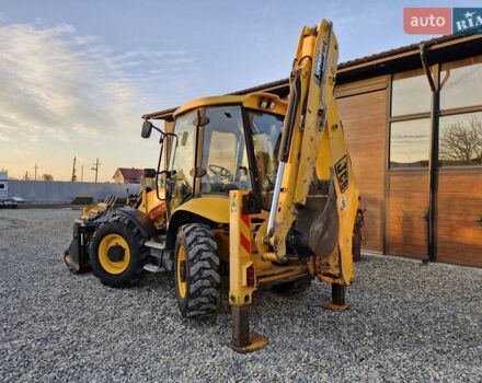 Желтый ЖЦБ 3ЦКС, объемом двигателя 4.4 л и пробегом 540 тыс. км за 58140 $, фото 7 на Automoto.ua