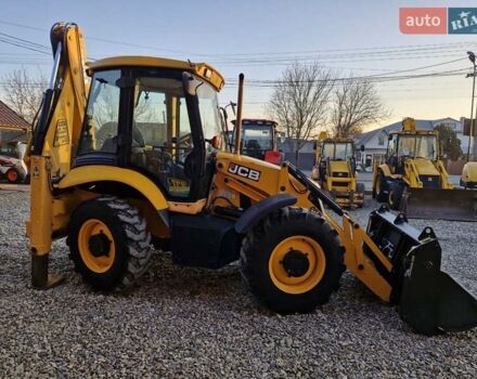 Желтый ЖЦБ 3ЦКС, объемом двигателя 4.4 л и пробегом 540 тыс. км за 58140 $, фото 5 на Automoto.ua