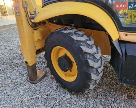 Желтый ЖЦБ 3ЦКС, объемом двигателя 4.4 л и пробегом 540 тыс. км за 58140 $, фото 18 на Automoto.ua