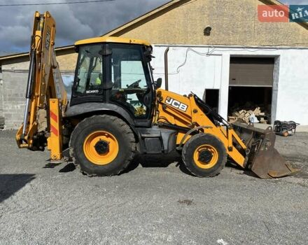 Желтый ЖЦБ 3ЦКС, объемом двигателя 0 л и пробегом 8 тыс. км за 45999 $, фото 4 на Automoto.ua