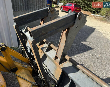 Желтый ЖЦБ 3ЦКС, объемом двигателя 4.4 л и пробегом 2 тыс. км за 81220 $, фото 5 на Automoto.ua