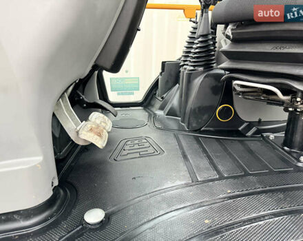 Жовтий ЖЦБ 3ЦКС, об'ємом двигуна 4.8 л та пробігом 1 тис. км за 109352 $, фото 4 на Automoto.ua