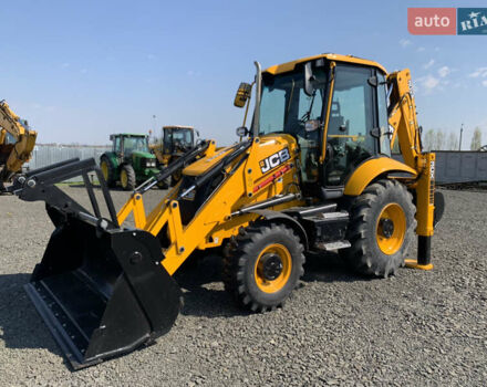 Желтый ЖЦБ 3ЦКС, объемом двигателя 3 л и пробегом 3 тыс. км за 86000 $, фото 1 на Automoto.ua