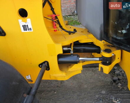 ЖЦБ 406, об'ємом двигуна 4.4 л та пробігом 1 тис. км за 35850 $, фото 6 на Automoto.ua