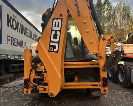 Жовтий ЖЦБ 4ЦКС, об'ємом двигуна 4.4 л та пробігом 0 тис. км за 53000 $, фото 6 на Automoto.ua