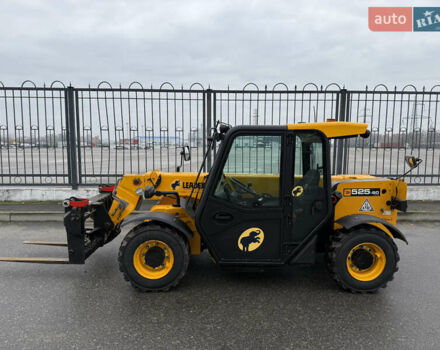 Жовтий ЖЦБ 525-60 Hi-Viz, об'ємом двигуна 0 л та пробігом 4 тис. км за 63637 $, фото 9 на Automoto.ua