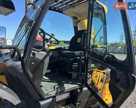 ЖЦБ 530-70, объемом двигателя 4.4 л и пробегом 0 тыс. км за 40000 $, фото 55 на Automoto.ua