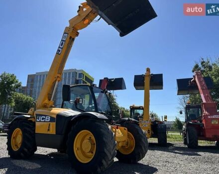 ЖЦБ 530-70, объемом двигателя 4.4 л и пробегом 0 тыс. км за 40000 $, фото 4 на Automoto.ua