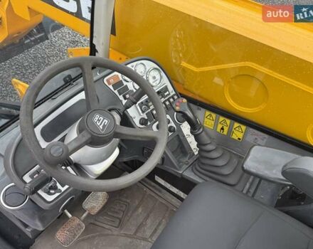 ЖЦБ 530-70 2005 в Луцке на Automoto.ua Желтый ЖЦБ 530-70, объемом двигателя 0 л и пробегом 7 тыс. км за 37900 $, фото 2 на Automoto.ua