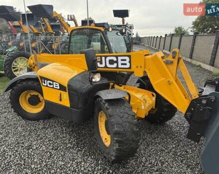 ЖЦБ 530-70 2005 в Луцке на Automoto.ua Желтый ЖЦБ 530-70, объемом двигателя 0 л и пробегом 7 тыс. км за 37900 $, фото 11 на Automoto.ua