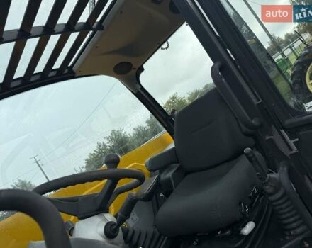 ЖЦБ 530-70 2005 в Луцке на Automoto.ua Желтый ЖЦБ 530-70, объемом двигателя 0 л и пробегом 7 тыс. км за 37900 $, фото 5 на Automoto.ua