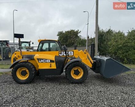 ЖЦБ 530-70 2005 в Луцке на Automoto.ua Желтый ЖЦБ 530-70, объемом двигателя 0 л и пробегом 7 тыс. км за 37900 $, фото 1 на Automoto.ua