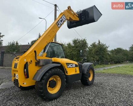 ЖЦБ 530-70 2005 в Луцке на Automoto.ua Желтый ЖЦБ 530-70, объемом двигателя 0 л и пробегом 7 тыс. км за 37900 $, фото 16 на Automoto.ua