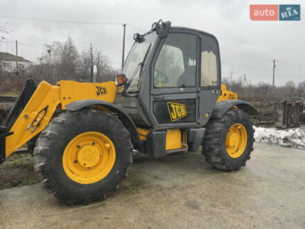 ЖЦБ 530-70 2000 у Житомирі на Automoto.ua Жовтий ЖЦБ 530-70, об'ємом двигуна 4.4 л та пробігом 10 тис. км за 30000 $, фото 1 на Automoto.ua
