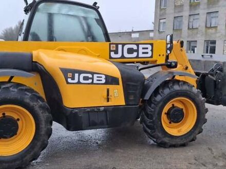 Желтый ЖЦБ 530-70, объемом двигателя 4.4 л и пробегом 0 тыс. км за 41000 $, фото 1 на Automoto.ua