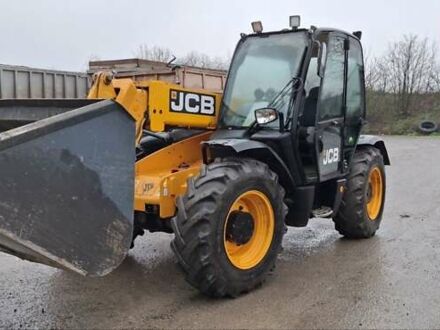 Желтый ЖЦБ 530-70, объемом двигателя 4.4 л и пробегом 8 тыс. км за 41000 $, фото 1 на Automoto.ua