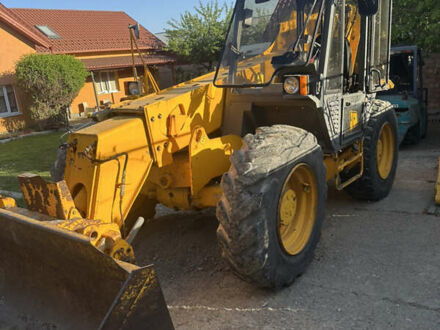 ЖЦБ 530 1996 у Чернівцях на Automoto.ua Жовтий ЖЦБ 530, об'ємом двигуна 4.4 л та пробігом 3 тис. км за 23500 $, фото 1 на Automoto.ua
