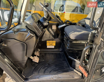 ЖЦБ 531-70 2012 в Каменце-Подольском на Automoto.ua ЖЦБ 531-70, объемом двигателя 0 л и пробегом 560 тыс. км за 39999 $, фото 4 на Automoto.ua