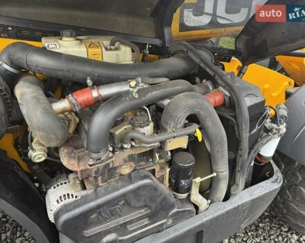Жовтий ЖЦБ 531-70, об'ємом двигуна 4.4 л та пробігом 6 тис. км за 44500 $, фото 19 на Automoto.ua