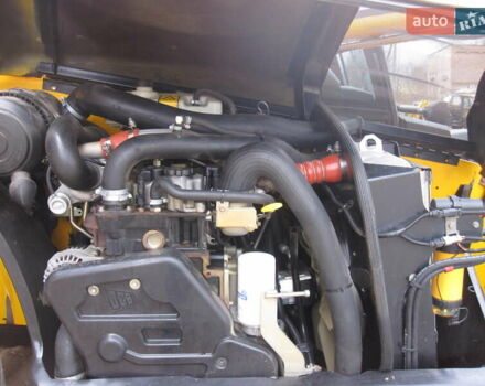 Желтый ЖЦБ 531-70, объемом двигателя 4.4 л и пробегом 2 тыс. км за 50000 $, фото 15 на Automoto.ua