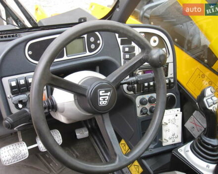 Желтый ЖЦБ 531-70, объемом двигателя 4.4 л и пробегом 2 тыс. км за 50000 $, фото 16 на Automoto.ua