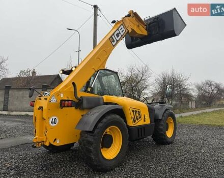 Жовтий ЖЦБ 531-70, об'ємом двигуна 4.4 л та пробігом 6 тис. км за 44500 $, фото 13 на Automoto.ua