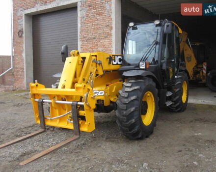 Желтый ЖЦБ 531-70, объемом двигателя 4.4 л и пробегом 2 тыс. км за 50000 $, фото 2 на Automoto.ua