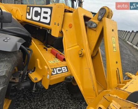 Жовтий ЖЦБ 531-70, об'ємом двигуна 4.4 л та пробігом 6 тис. км за 49500 $, фото 5 на Automoto.ua