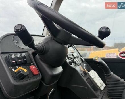 Жовтий ЖЦБ 531-70, об'ємом двигуна 4.4 л та пробігом 6 тис. км за 49500 $, фото 22 на Automoto.ua