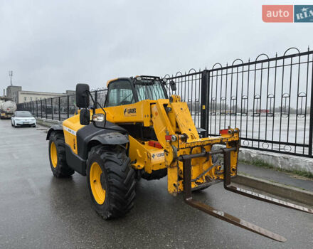 Желтый ЖЦБ 531-70, объемом двигателя 4.4 л и пробегом 2 тыс. км за 65014 $, фото 11 на Automoto.ua