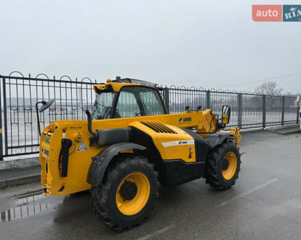 Желтый ЖЦБ 531-70, объемом двигателя 4.4 л и пробегом 1 тыс. км за 68389 $, фото 9 на Automoto.ua