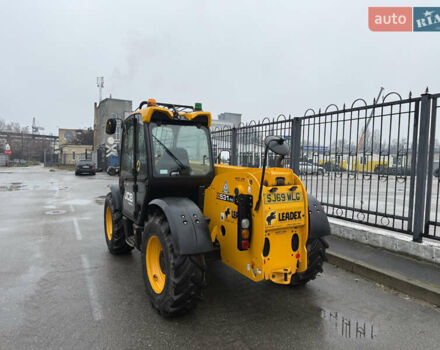 Желтый ЖЦБ 531-70, объемом двигателя 4.4 л и пробегом 1 тыс. км за 68389 $, фото 6 на Automoto.ua