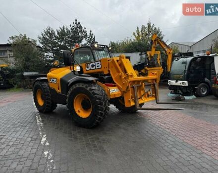 Желтый ЖЦБ 531-70, объемом двигателя 0 л и пробегом 0 тыс. км за 49839 $, фото 2 на Automoto.ua