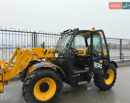 Жовтий ЖЦБ 531-70, об'ємом двигуна 4.4 л та пробігом 2 тис. км за 66007 $, фото 10 на Automoto.ua